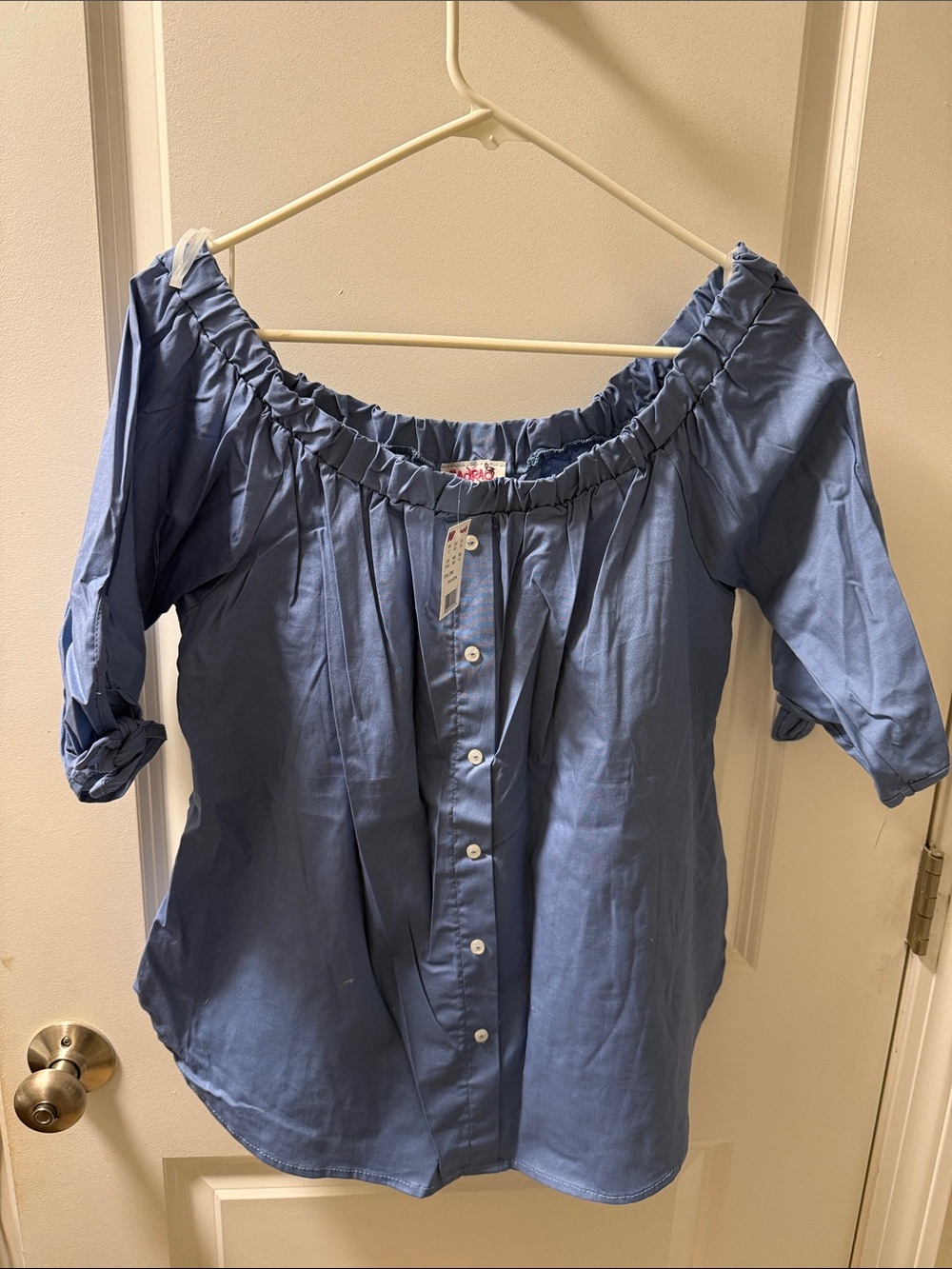 Women’s Off-Shoulder Button-Front Blouse in Light Blue